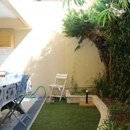 Estivales 2 13 Apartment Saint-Raphael (Var)